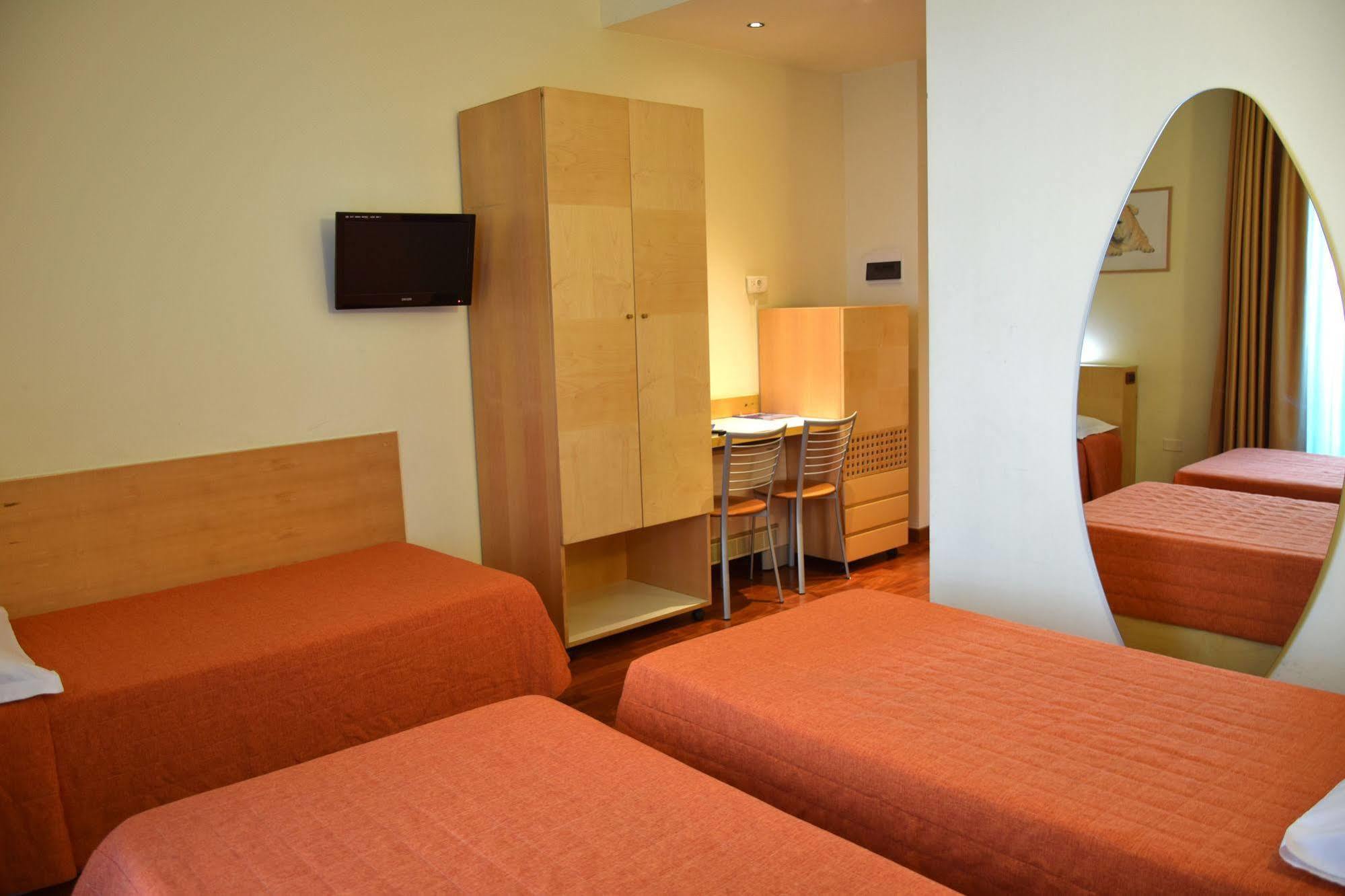 Hotel Losanna Mailand Exterior foto